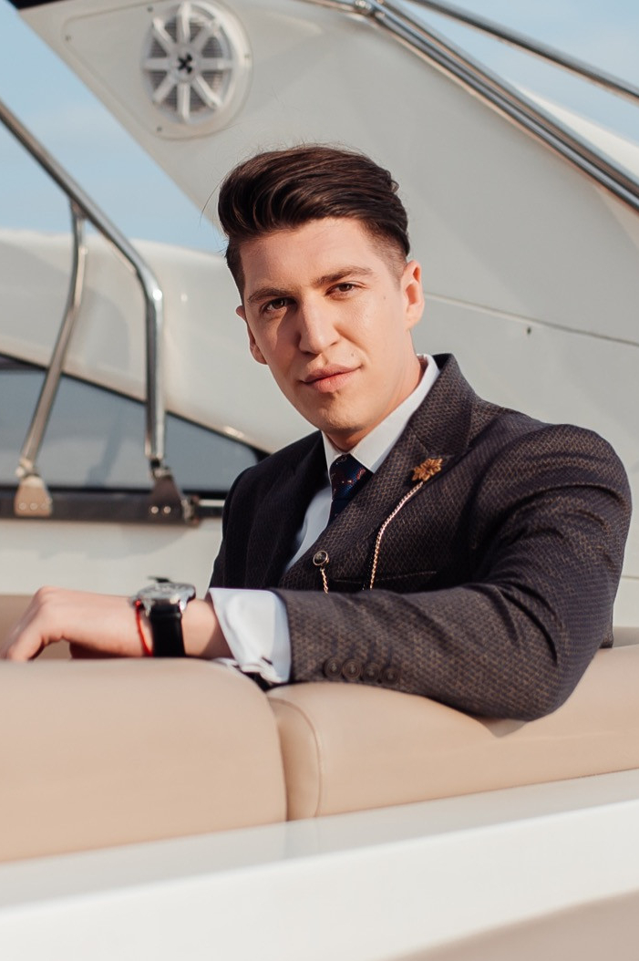 Юрий Леус