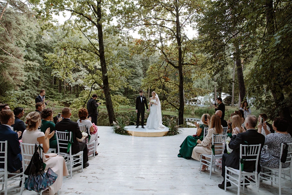 Лес Event House