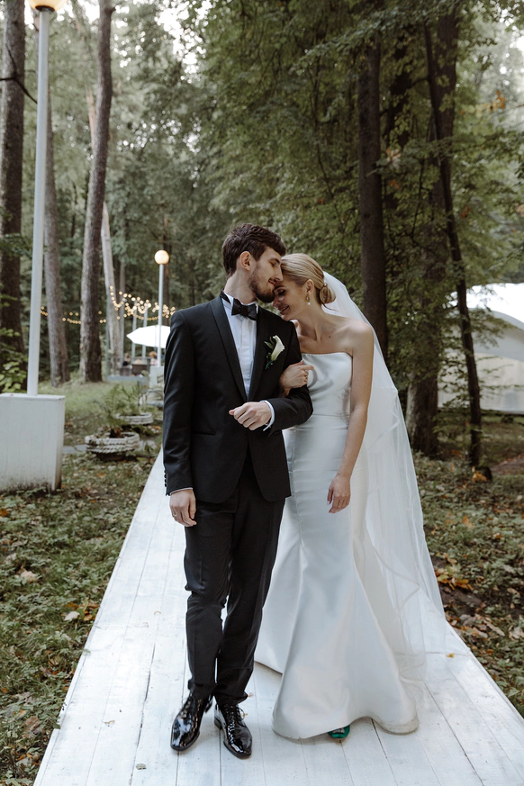 Лес Event House