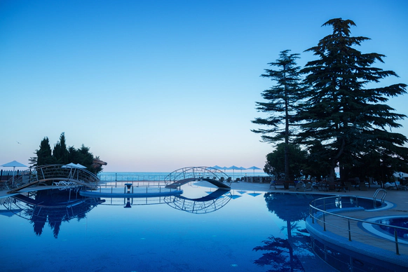 Riviera Sunrise Resort & SPA