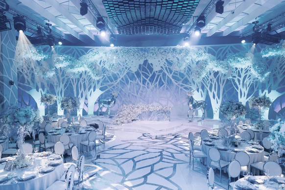 Florist Gump Decor