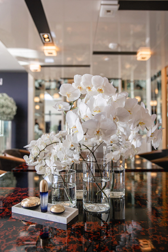 Florist Gump Decor