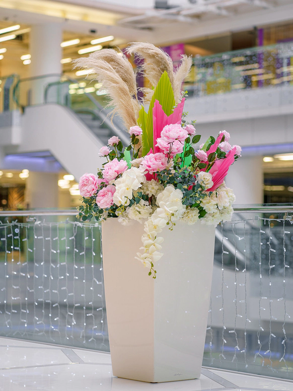 Florist Gump Decor