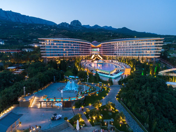 Mriya Resort & Spa
