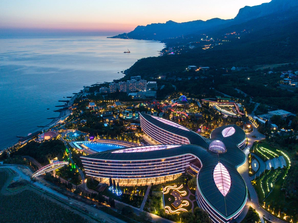 Mriya Resort & Spa