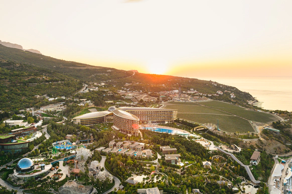 Mriya Resort & Spa