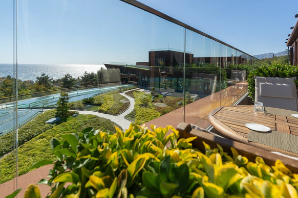 Mriya Resort & Spa