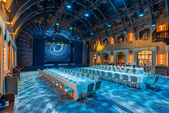 Amazing Hall