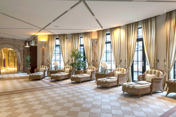 Old House Resort & SPA