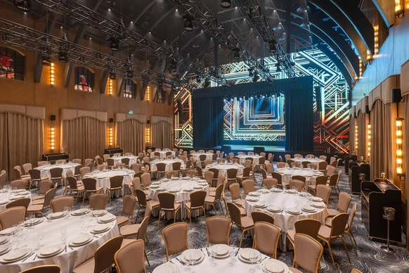 Amazing Hall