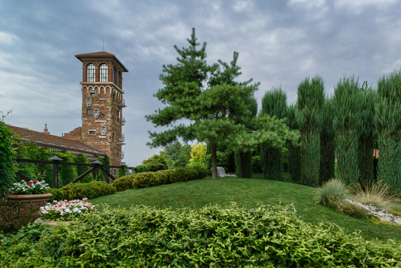 Old House Resort & SPA