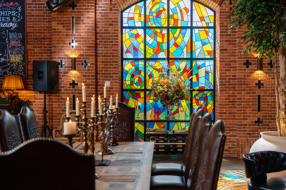 Amazing Hall