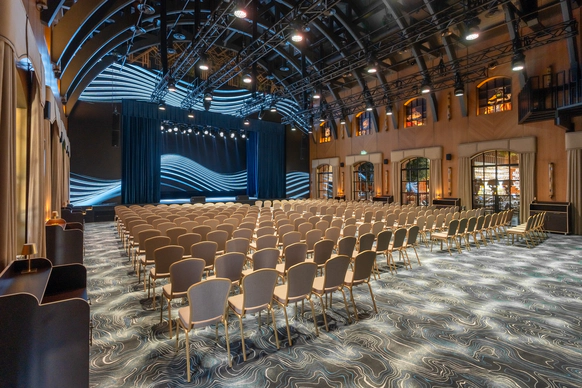 Amazing Hall