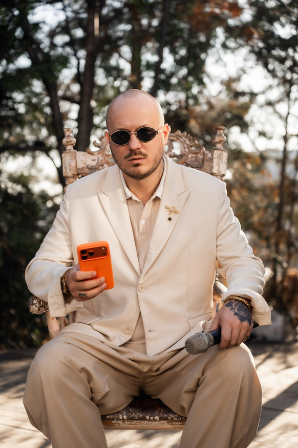 Алекс Индиго