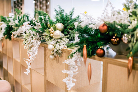 Florist Gump Decor