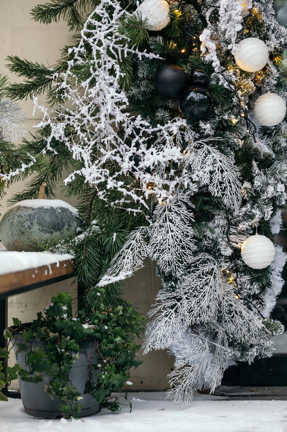 Florist Gump Decor