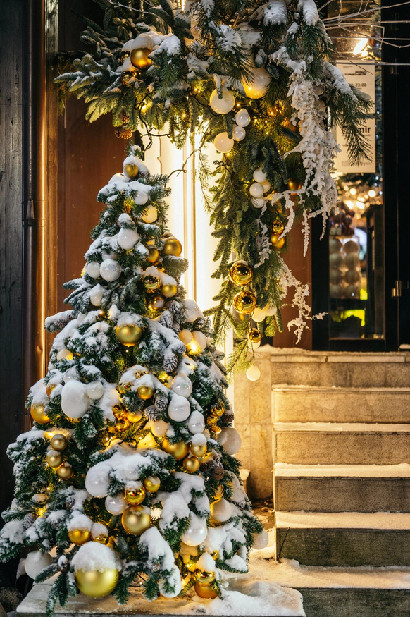 Florist Gump Decor