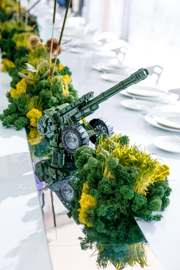 Florist Gump Decor