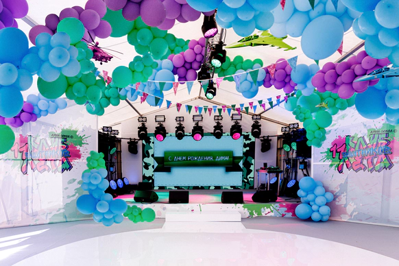 Florist Gump Decor