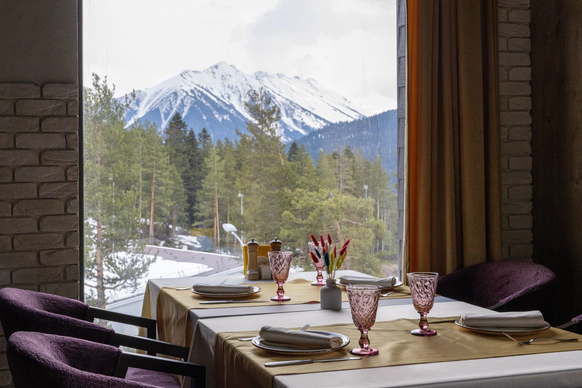 Mairi Park Hotel