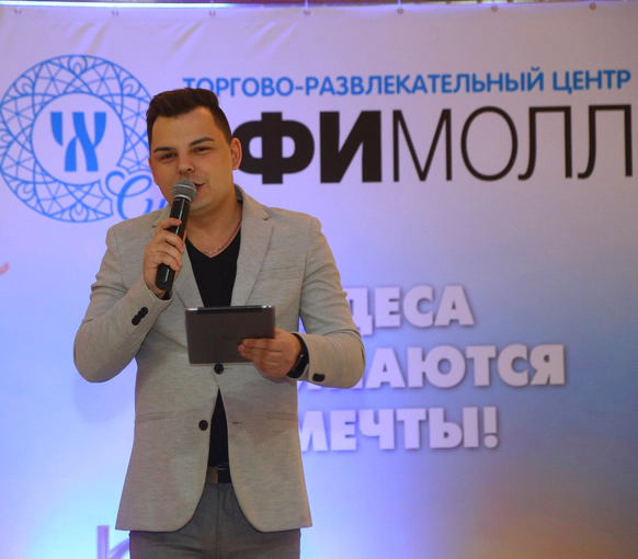 Игорь Бобров