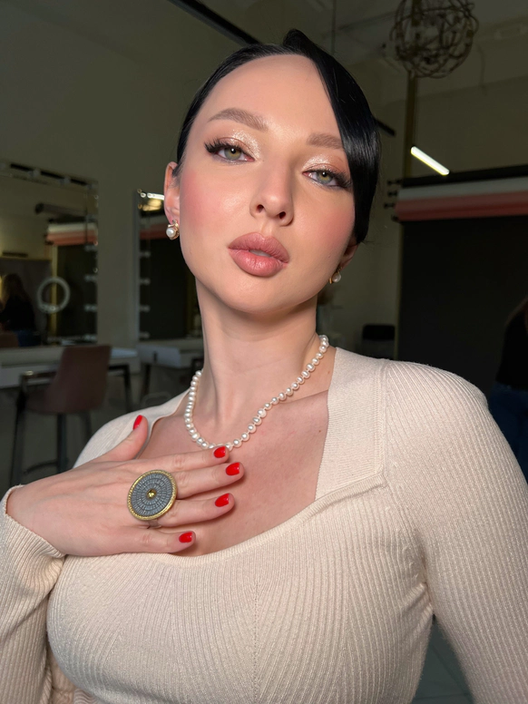 Алина Медведева