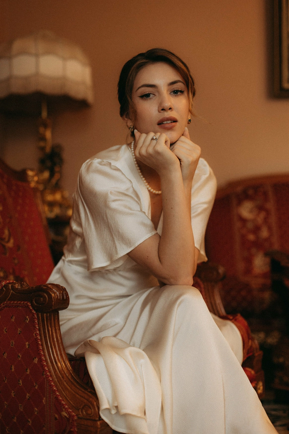 Елена Хрустова