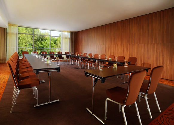Sheraton Skypoint Luxe
