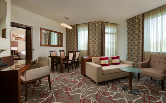 Sheraton Skypoint Luxe
