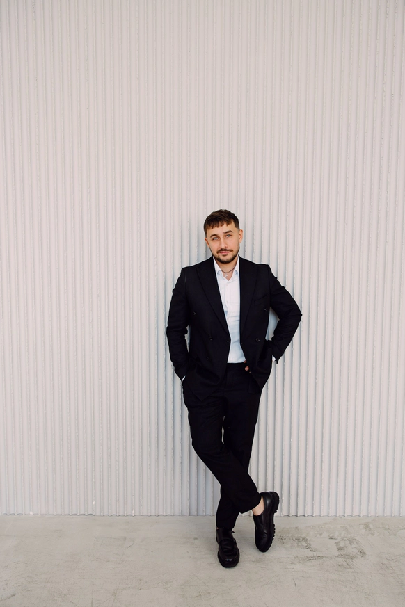 Роман Славин