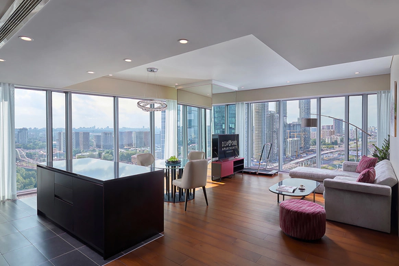 Diamond Apartments