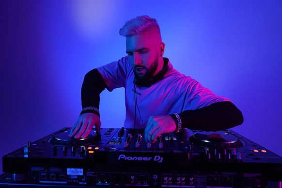DJ Rokit