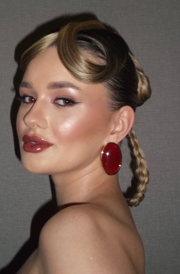 Елена Мартынова