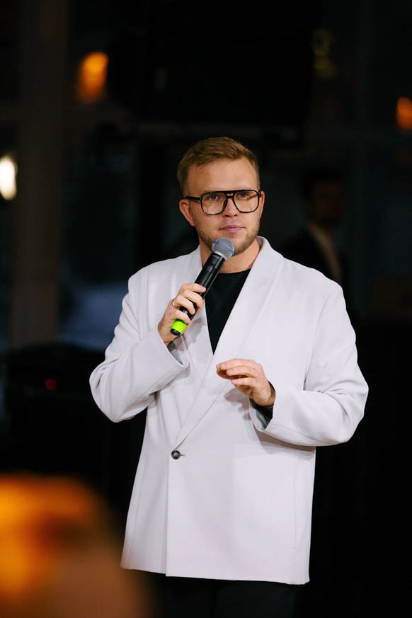 Александр Давыдов