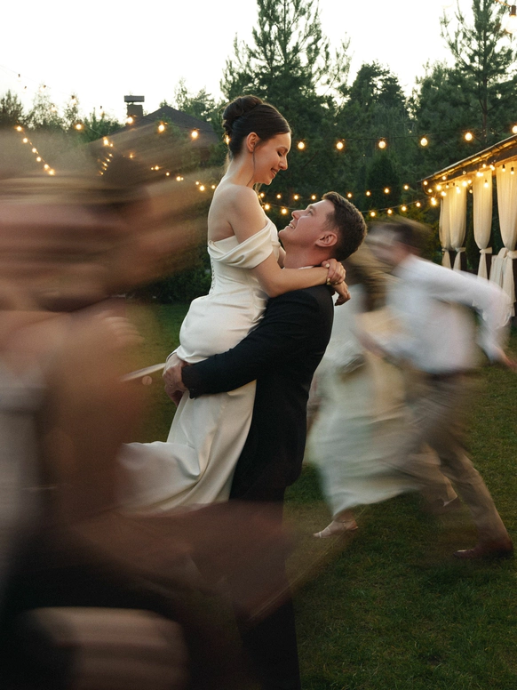 SAVINA WEDDING