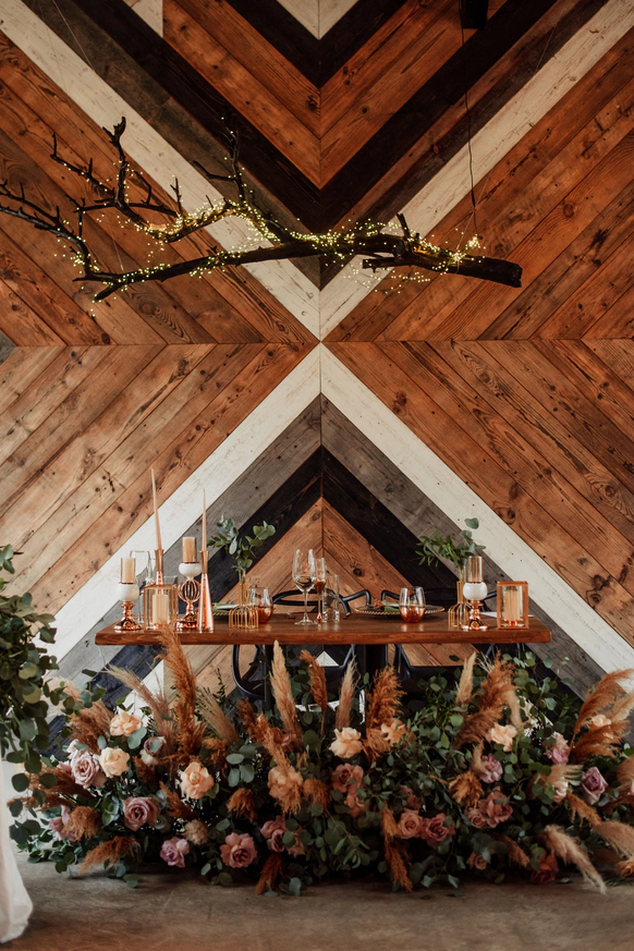 Decos wedding decor