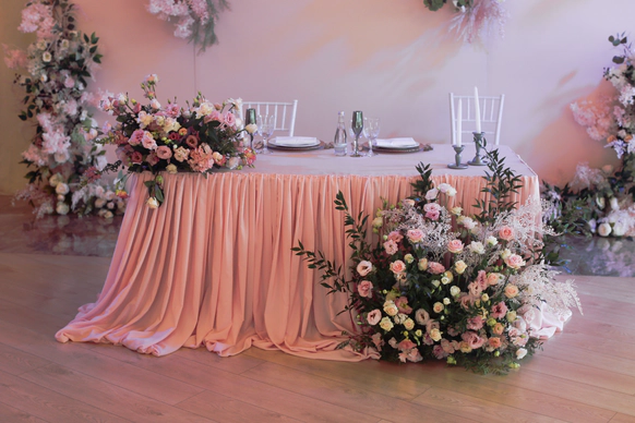 Decos wedding decor