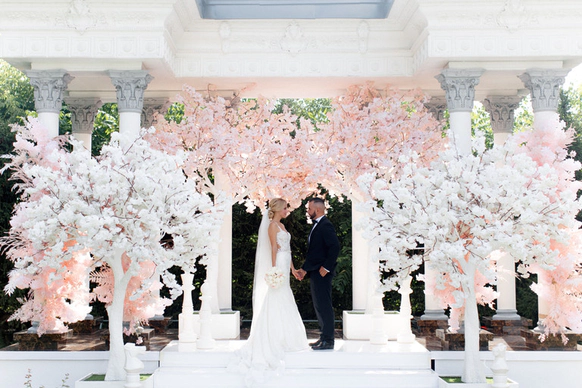 Decos wedding decor