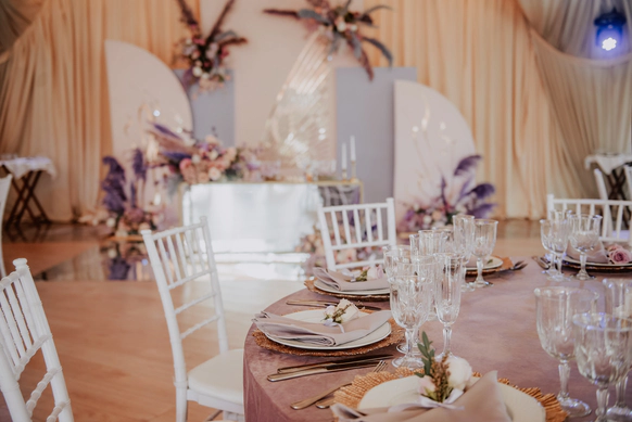 Decos wedding decor