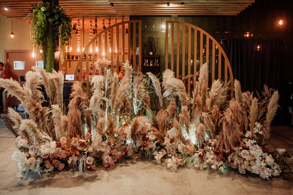 Decos wedding decor