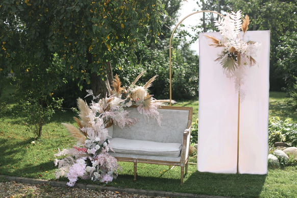 Decos wedding decor