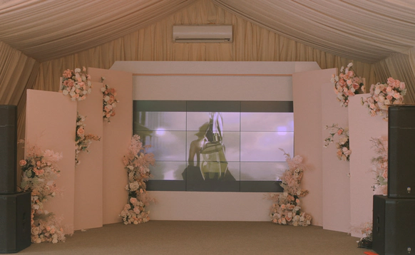 Decos wedding decor