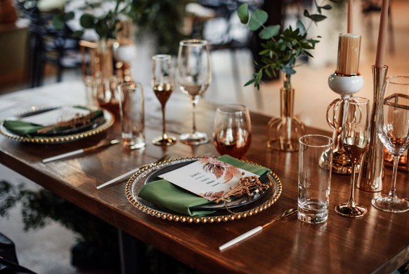 Decos wedding decor