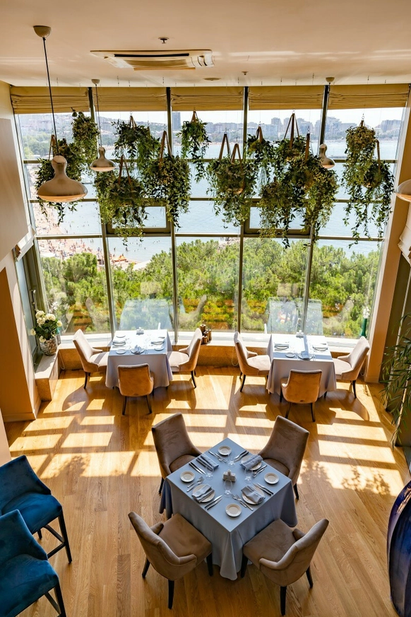 ПРИМОРЬЕ Grand Resort Hotel