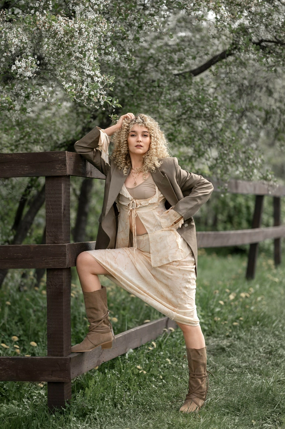 Яна Селихова