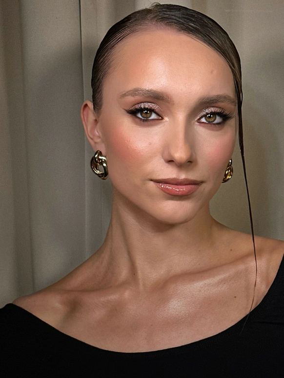 Полина Рукинова