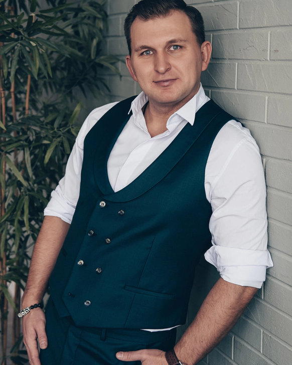Павел Романов
