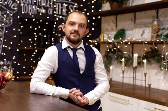 Александр Моисеев