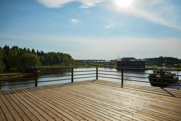 Skyriver Yacht & Country club