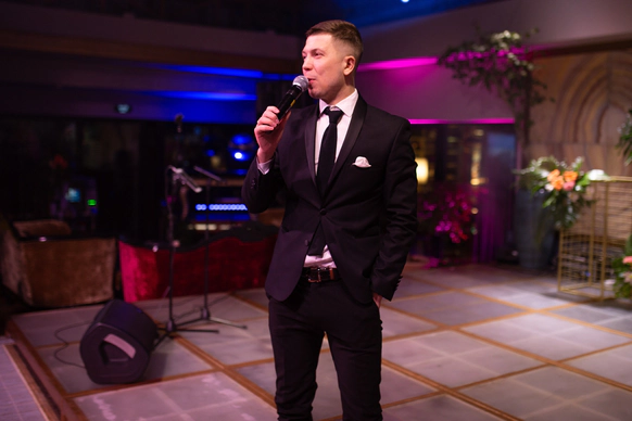 Алексей Емельянов
